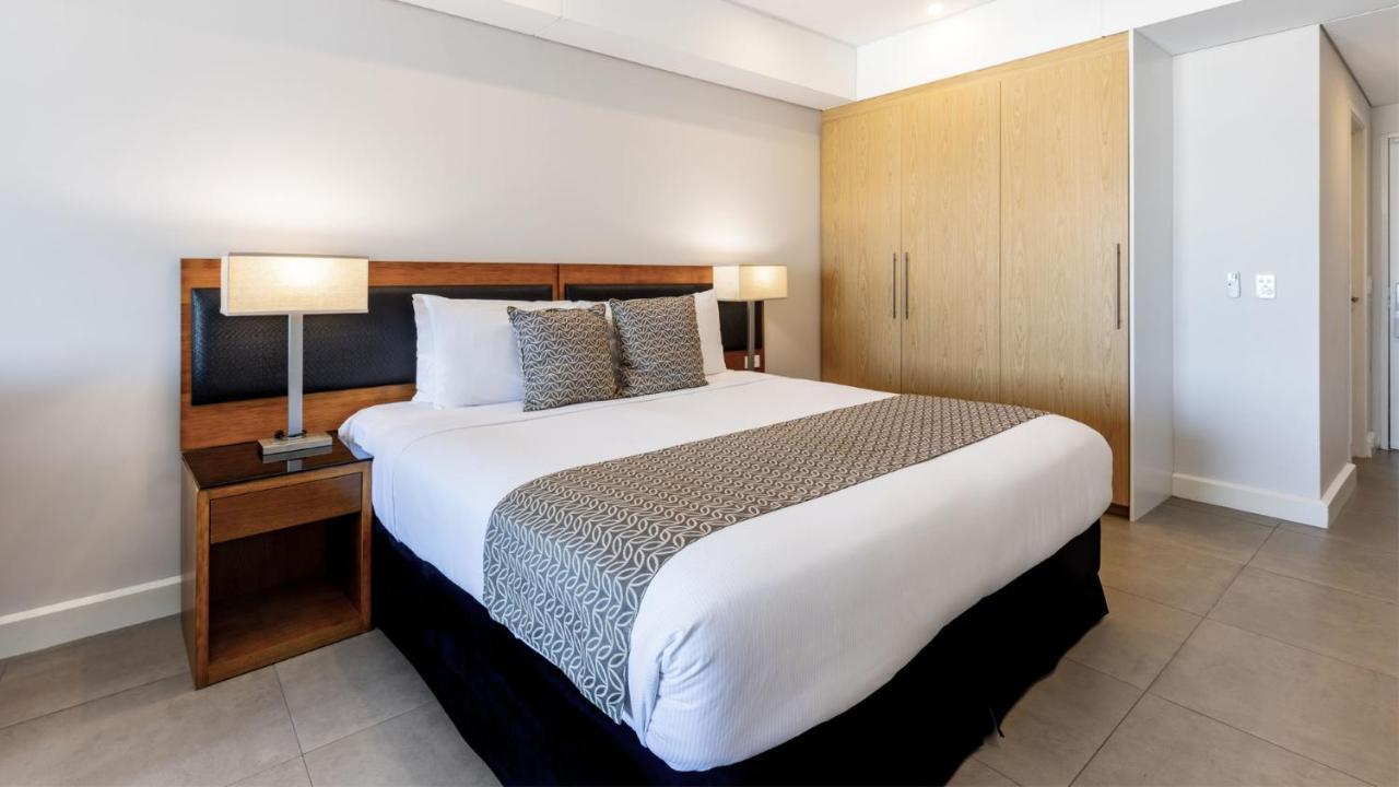 Oaks Darwin Elan Hotel Bagian luar foto